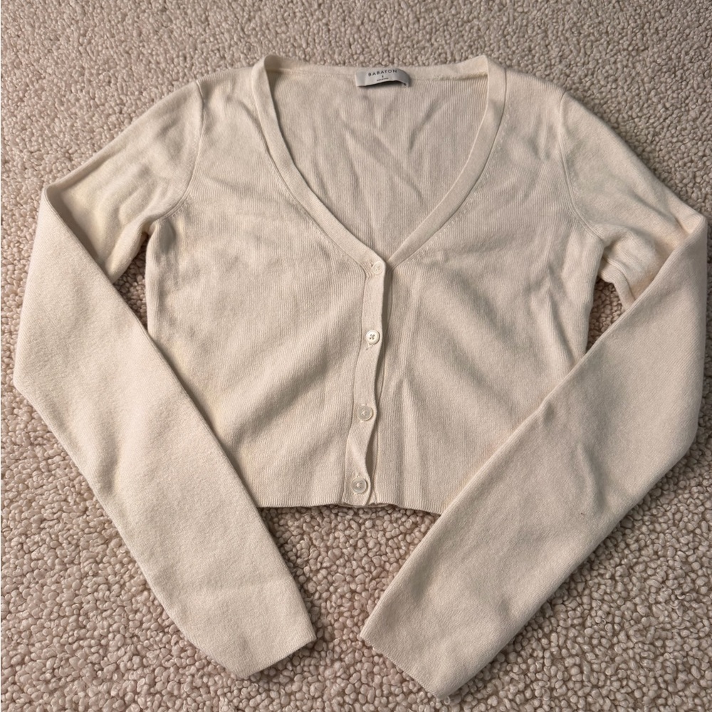 Women's aritzia babton Cream Cardigan Sweater